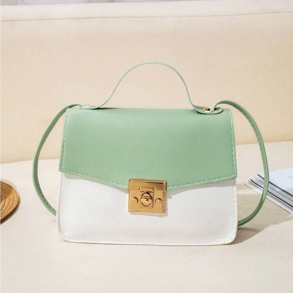 Handbags - ⚠️Clearance Green And White Color Block Crossbody Bag
